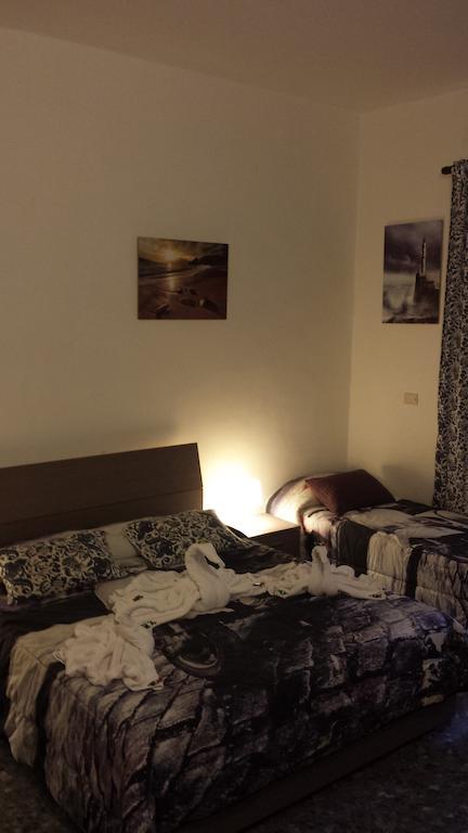 Aloha Rome 2 Hotel Phòng bức ảnh
